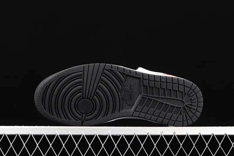 All categories Air Jordan Jordan series basketball shoes Air Jordan 1 Mid Special offer Air Jordan 1 Mid AJ1 Joe 1 black and white black tea Zhongbang basketball shoes 852542-100